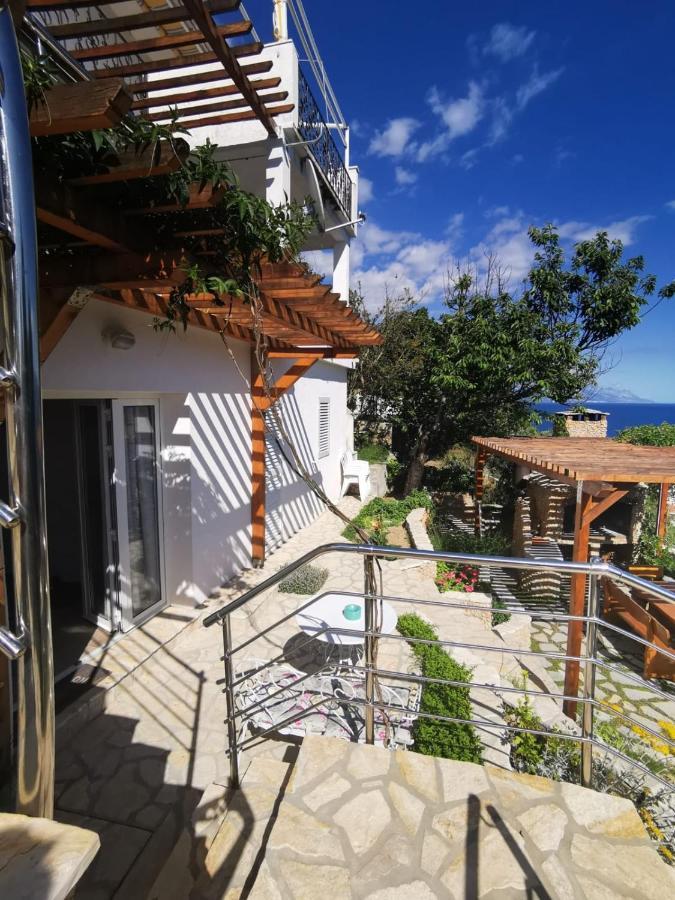 Apartments By The Sea Mimice, Omis - 14230 Exteriör bild